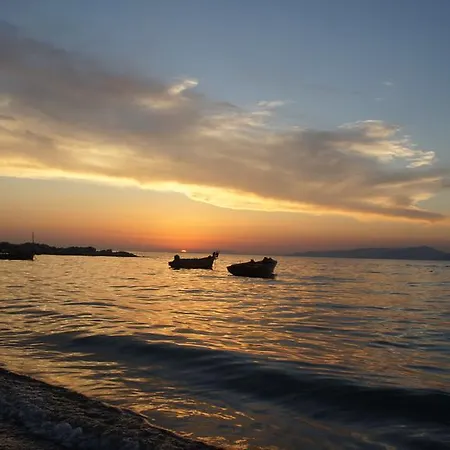 Elia * Patras